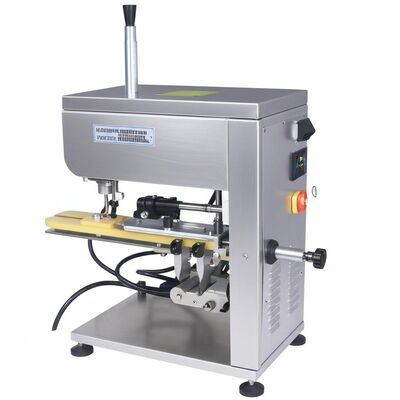 Máquina de Costura Automática de Costura Apresentando Tensão Elétrica de 110V220V Adequada para Operações Contínuas de Embalagem